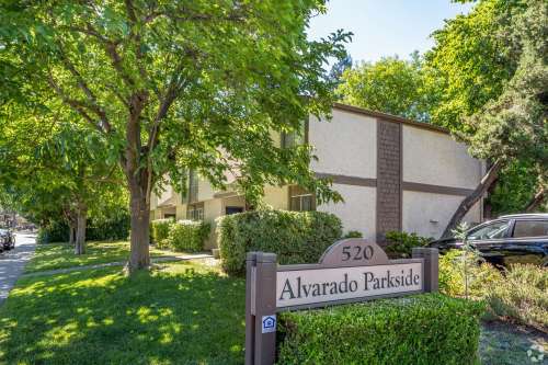 uc-davis-Apartment-Building-18771135