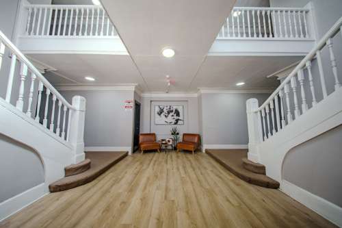csu-dominguez-hills-Apartment-Building-18741388