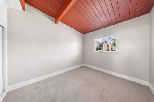 csu-dominguez-hills-Apartment-Building-18741414