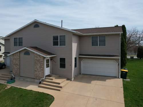 2026-06/property_CloverLnN820ToKUa1781274152.jpg