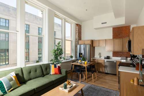 binghamton-Apartment-Building-18814062