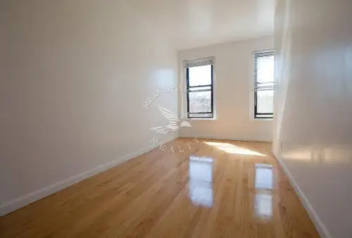 2026-07/COLUMBIA-Apartment-Building-18813860.webp