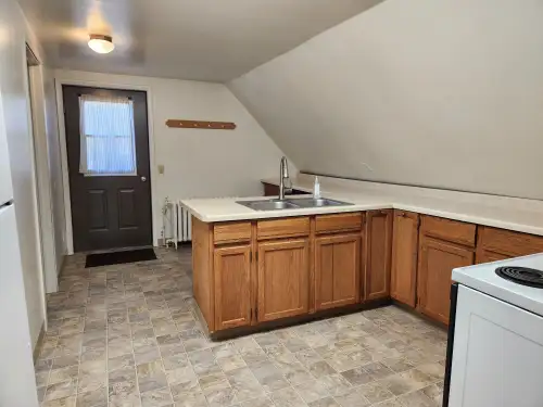 2026-07/MICHIGAN-TECH-Apartment-Building-18832767.webp