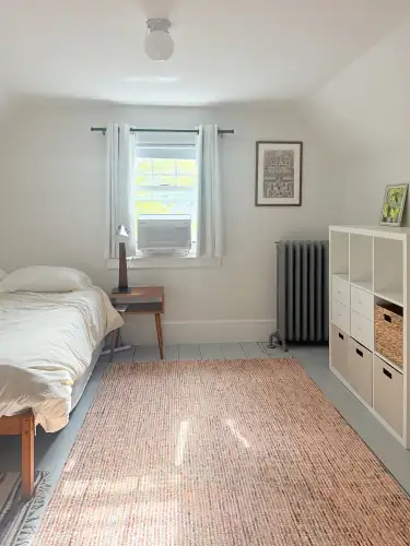 2026-07/YALE-Apartment-Building-18791272.webp