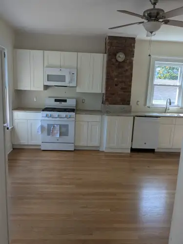 2026-07/YALE-Apartment-Building-18812020.webp