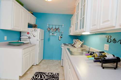 05-29-2012_College_Towne_West_Kitchen_2