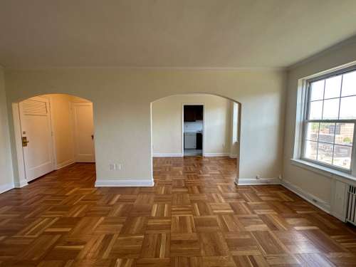 carnegie-mellon-Apartment-Building-18838073