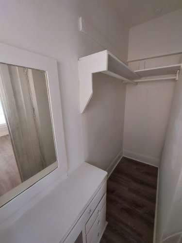 cal-state-long-beach-Apartment-Building-18800303