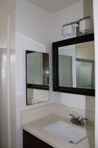 cal-state-long-beach-Apartment-Building-18852111