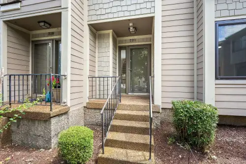 2026-09/BELMONT-Apartment-Building-18937910.webp