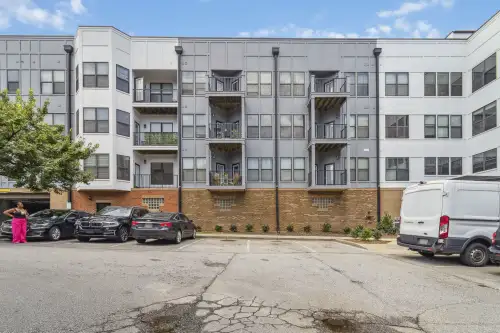 2026-09/CLARK-ATLANTA-UNIVERSITY-Apartment-Building-18938971.webp