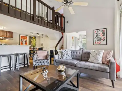 2026-09/ROLLINS-COLLEGE-Apartment-Building-18924538.webp