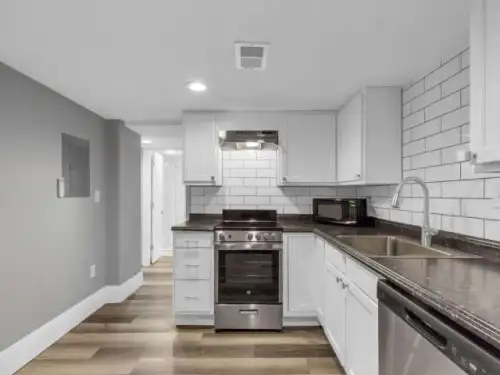 2026-09/UNCO-Apartment-Building-18945477.webp