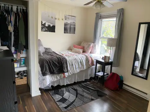 2026-10/RUTGERS-Apartment-Building-19017166.webp
