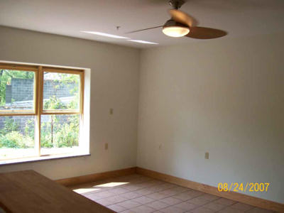 S Bed Coal Yard Apartments 5