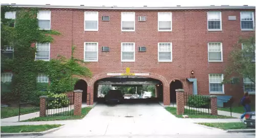 MARQUETTE-Apartment-Building-1994.webp