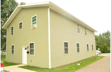 Platteville-Apartment-Building-25.png