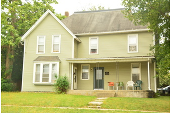 Platteville-Apartment-Building-26.png