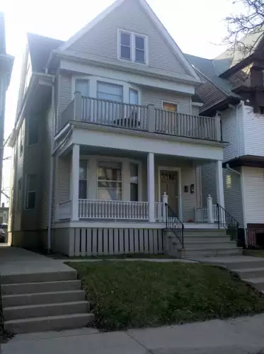 UWM-MATC-MSOE-Apartment-Building-7559.webp